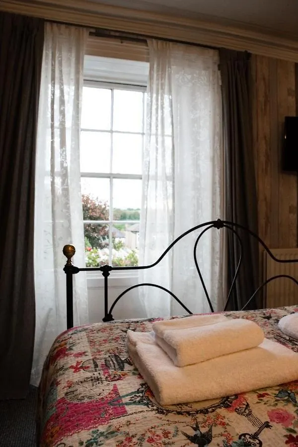 Laburnum Guest House At Bistro En Glaze Wylam United Kingdom