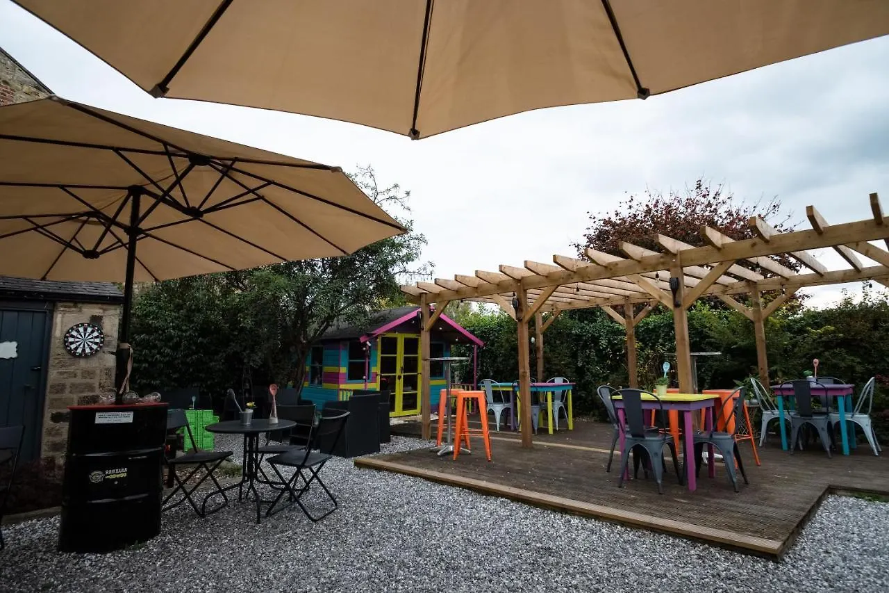 Laburnum Guest House At Bistro En Glaze Wylam