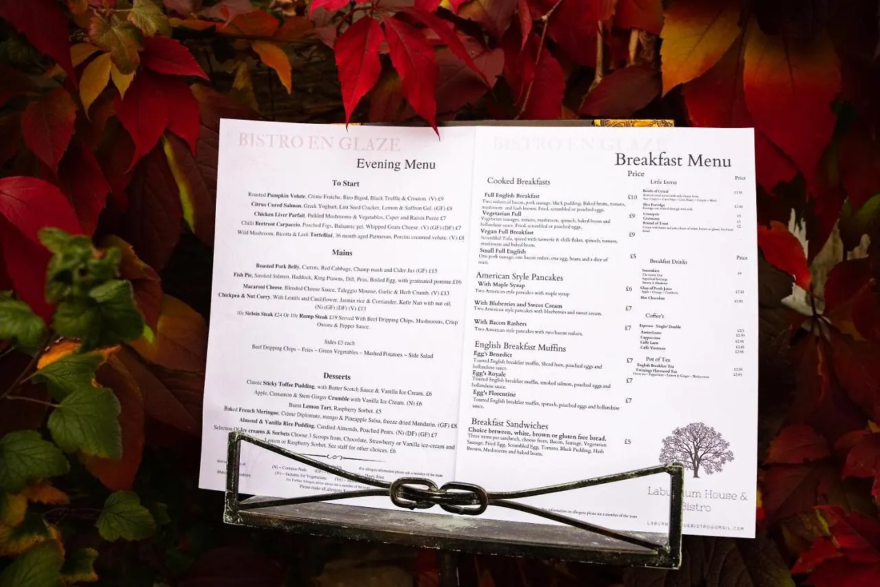 Laburnum Guest House At Bistro En Glaze Wylam United Kingdom